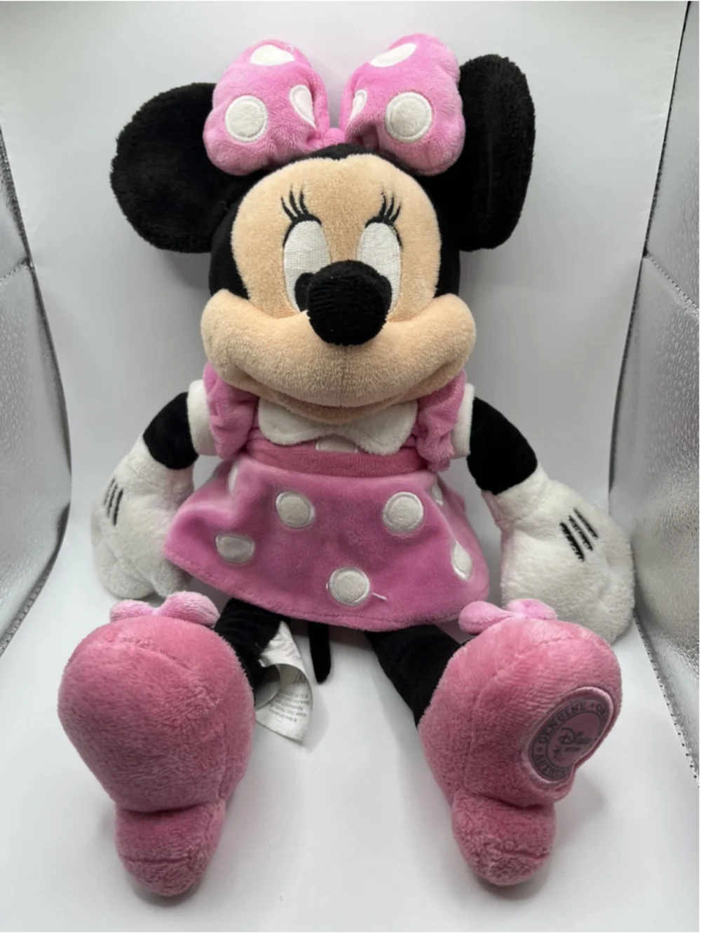 Disney Store Plush Minnie Mouse Plush Embroidered Detail Pink Bow Shoes Dress